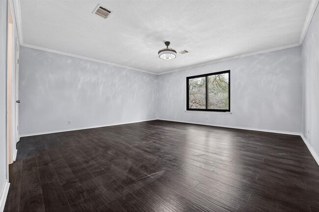 Building Photo - 8409 Nairn Dr
