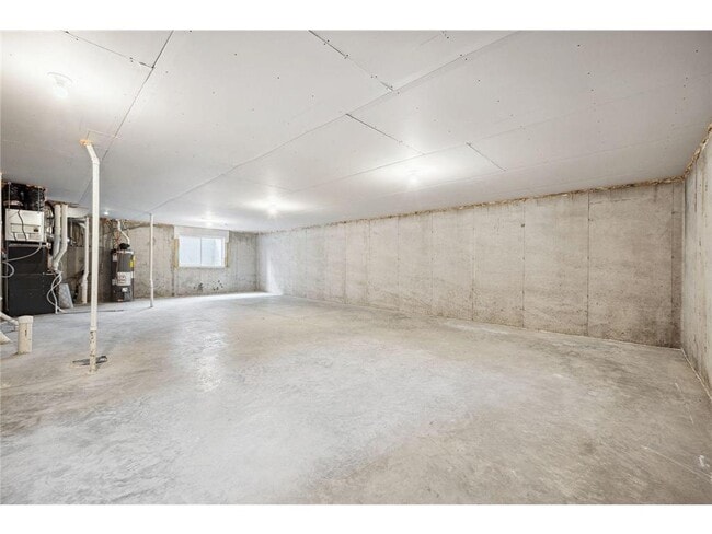 Building Photo - 10268 Arrowwood Path