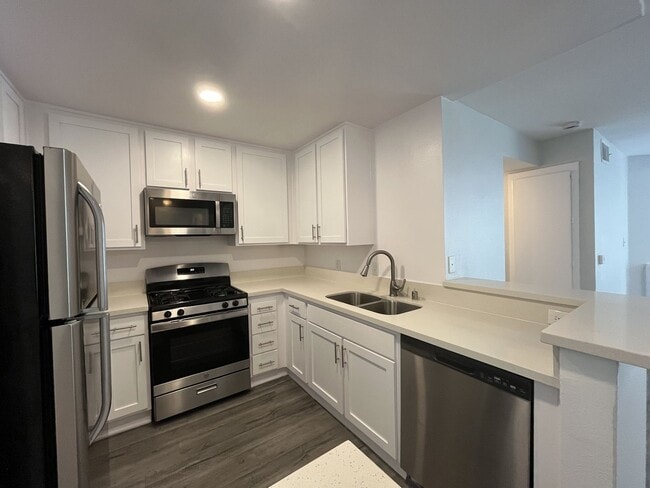 Interior Photo - 5235 Kester Ave