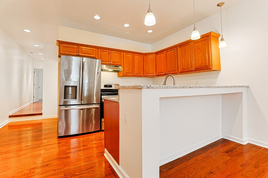 Building Photo - 1631 Germantown Ave