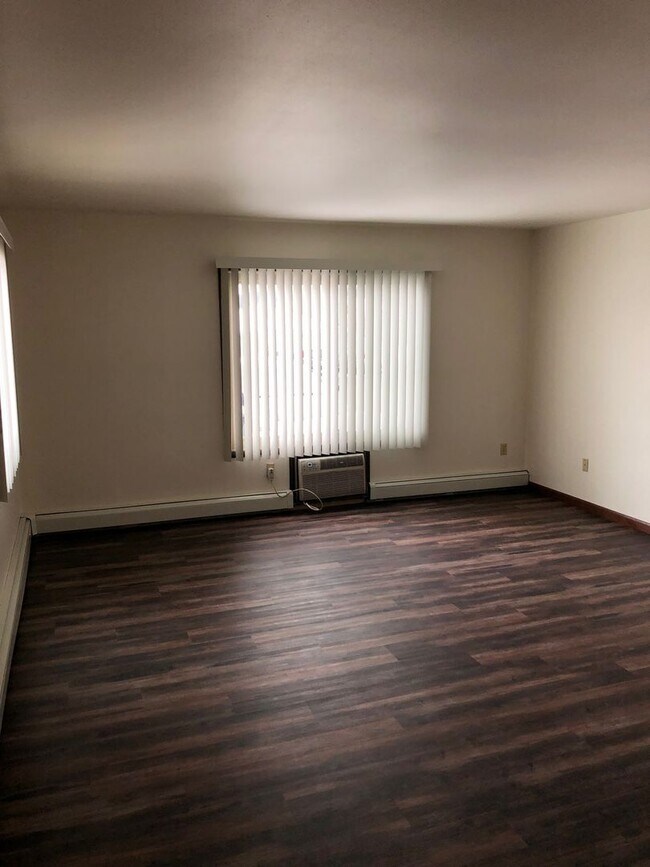 Interior Photo - Browns Court Apartments