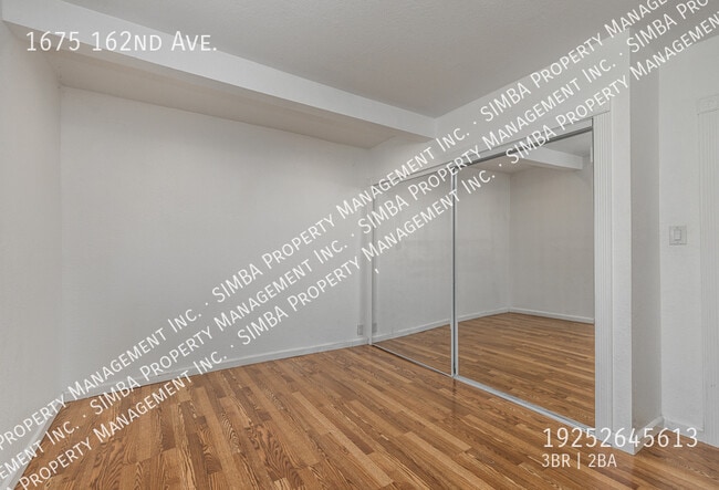 Building Photo - 1675 162nd Ave