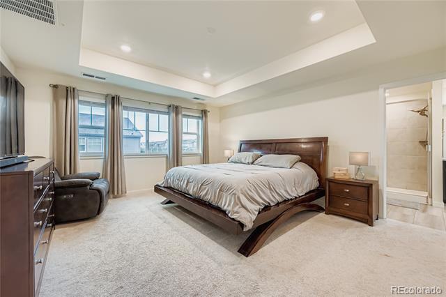 Building Photo - 1060 S De Gaulle Ct