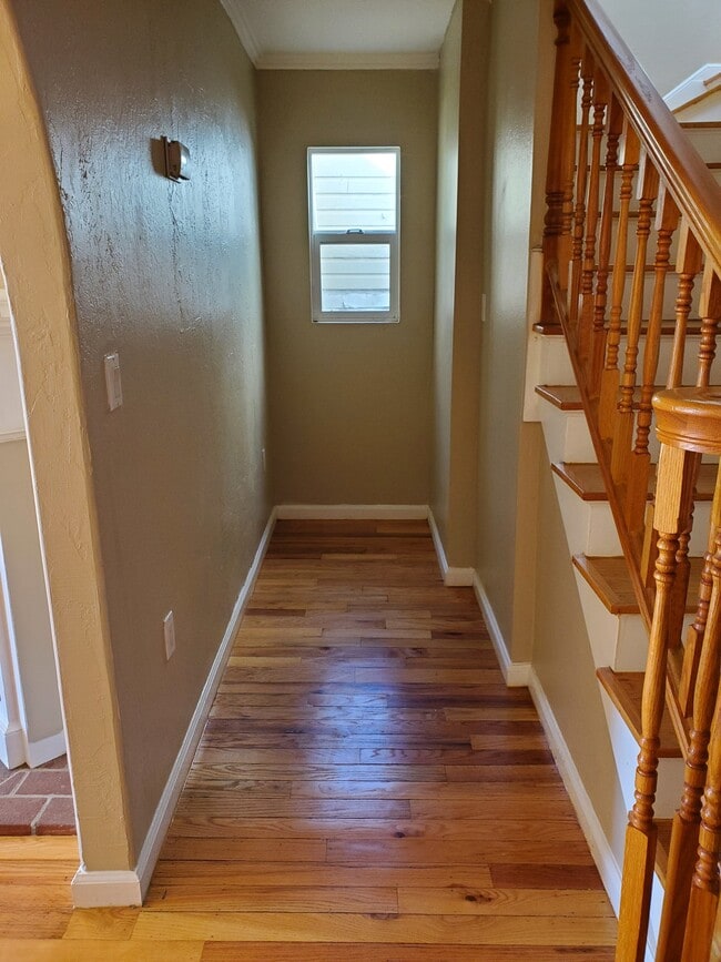 Nook/Office area next to stairs - 163 Melrose Ave