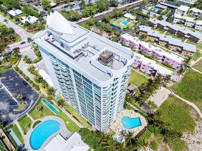 Building Photo - 1430 S Ocean Blvd