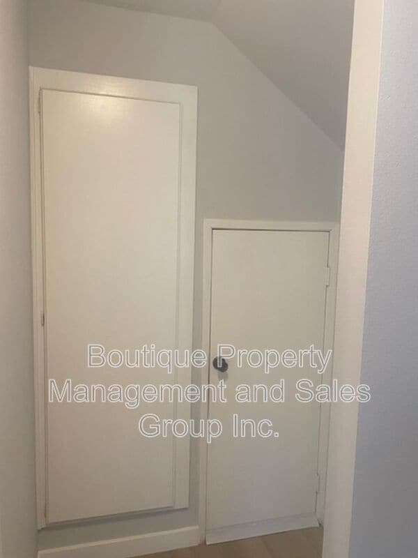 Building Photo - 23331 Caminito Telmo