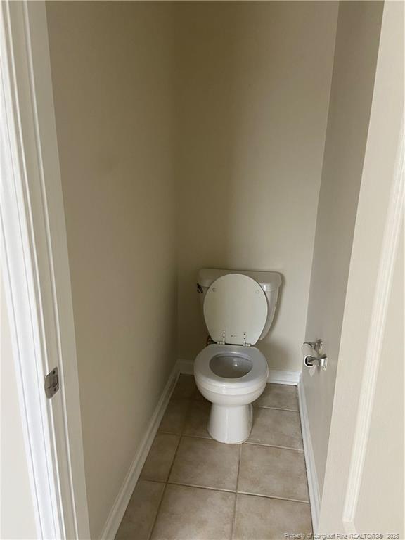 Building Photo - 50 Breezewood Dr