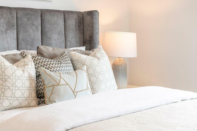 Building Photo - 1450 Franklin St