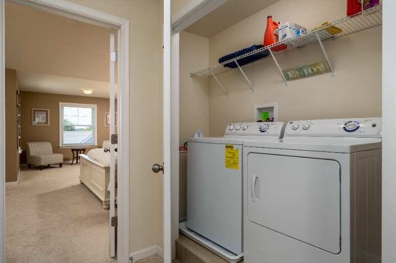 Building Photo - 9905 Seaside Ln