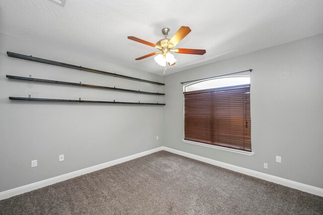 Building Photo - 4628 Hermosa Rd