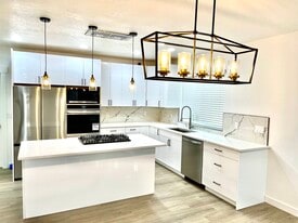 Building Photo - 3288 N 200 W