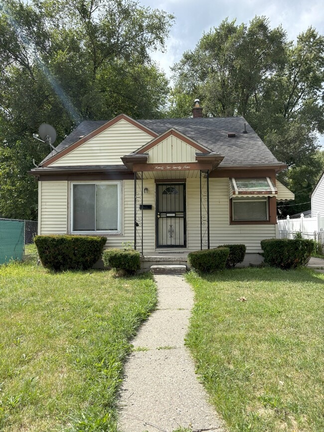 Building Photo - 9229 Westwood St