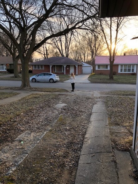 Building Photo - 3005 Menominee Ave