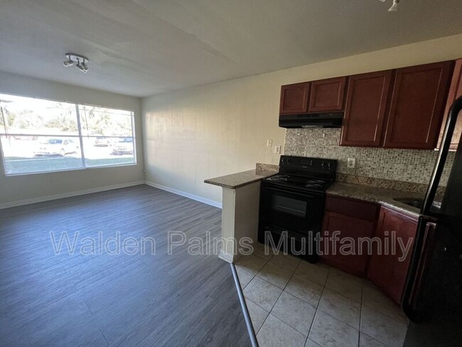 Building Photo - 4724 Walden Cir