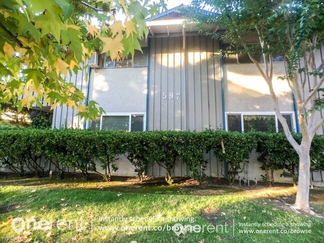 Building Photo - 597 Valley Forge Way