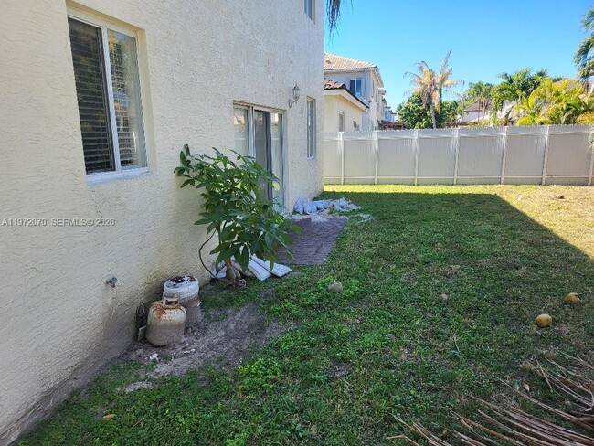 Building Photo - 15843 SW 139th St