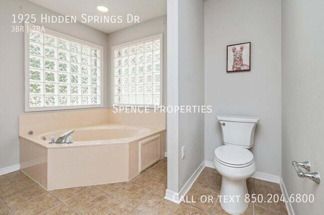 Building Photo - 1925 Hidden Springs Dr