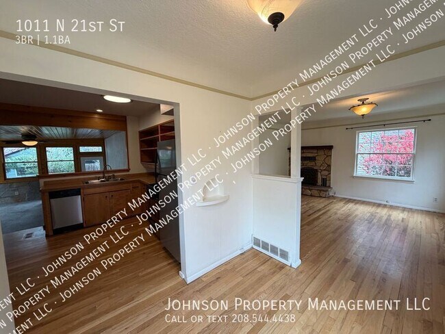 Building Photo - 1011 N 21st St