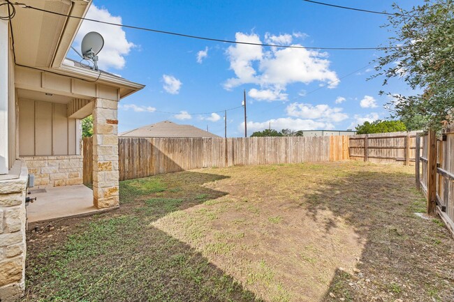 Building Photo - LH412 Carl Shipp Dr