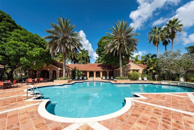 Building Photo - 4808 N State Rd 7