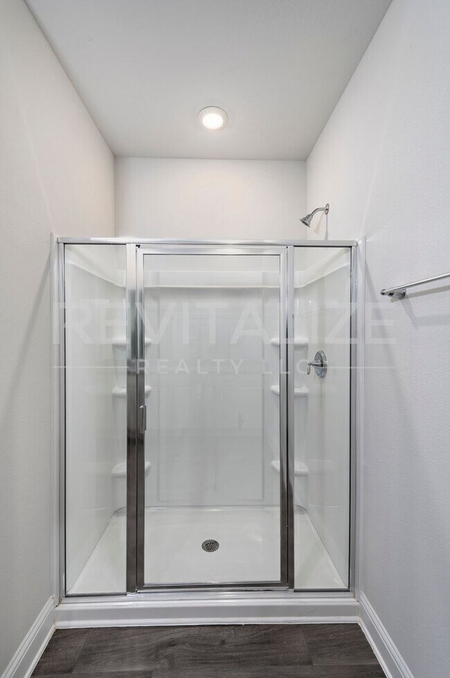 Building Photo - 14578 Dayton Cir