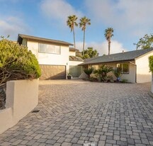 Building Photo - 28068 Santona Dr