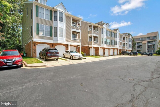 Building Photo - 502 Mathias Hammond Way