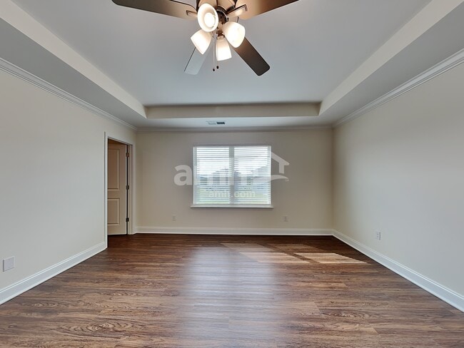 Building Photo - 3014 Lucky Ln