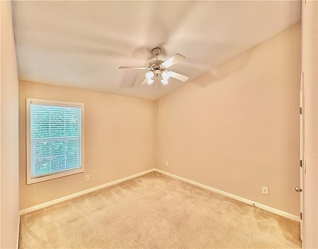 Building Photo - 370 Creek Manor Way