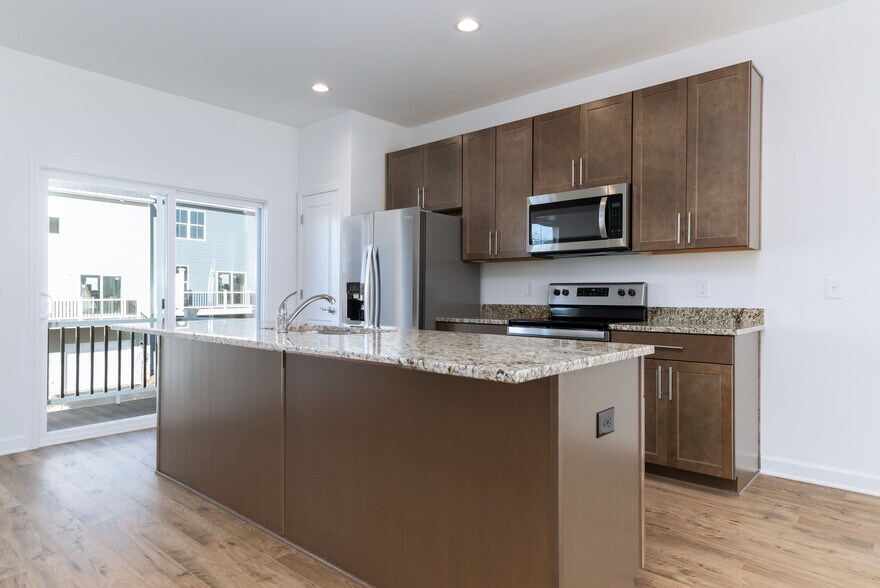 Building Photo - 3026 Deptford St