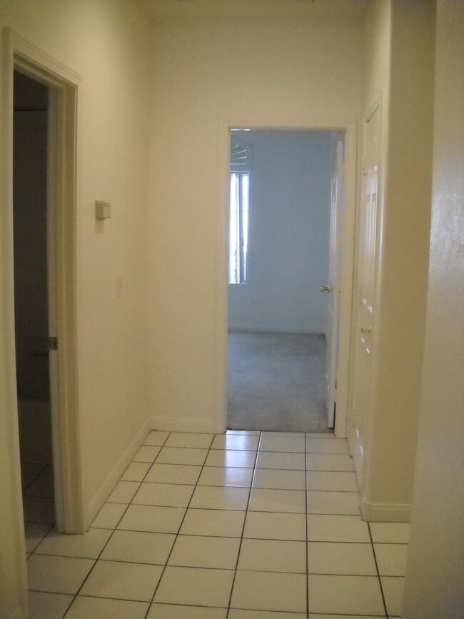 Building Photo - Fabulous Single Story in Peccole Ranch Gated Community!