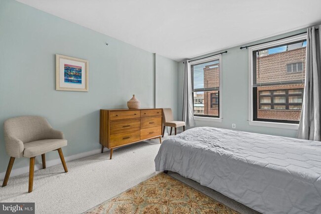 Building Photo - 631 D St NW