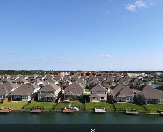 Building Photo - 24722 Allori Ct