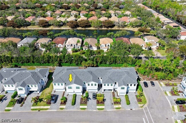 Building Photo - 13045 Pembroke Dr