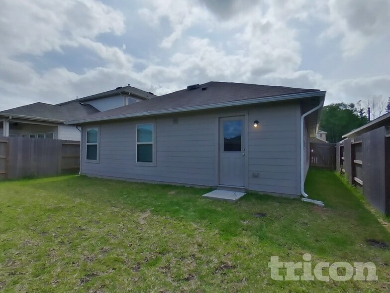Building Photo - 17159 Quaking Aspen Ln