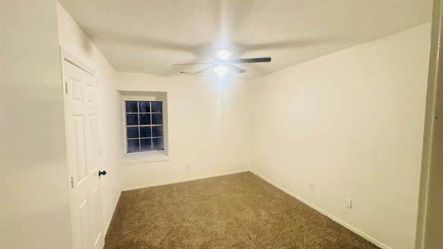 Building Photo - 604 Towne House Ln