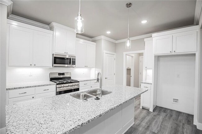Building Photo - 1836 Seay Cir