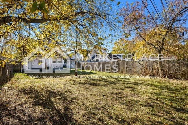 Building Photo - 11051 Dodge Ave