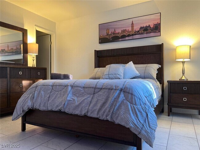 Building Photo - 5415 Oxbow St