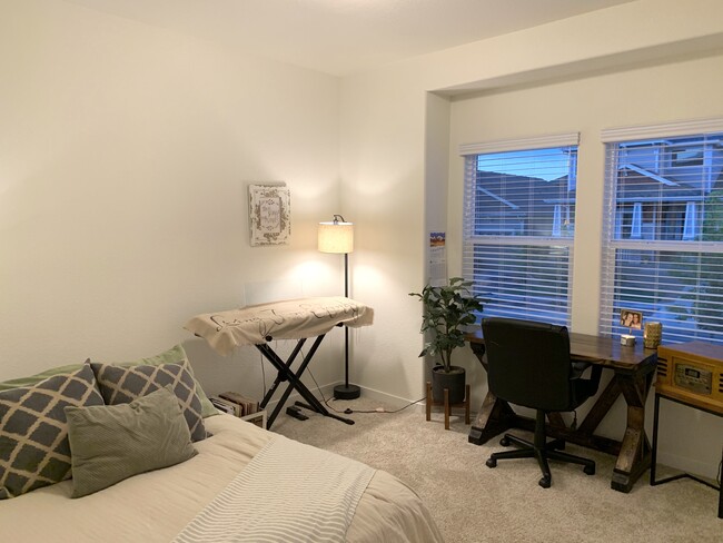 Building Photo - 1686 Derbyshire St