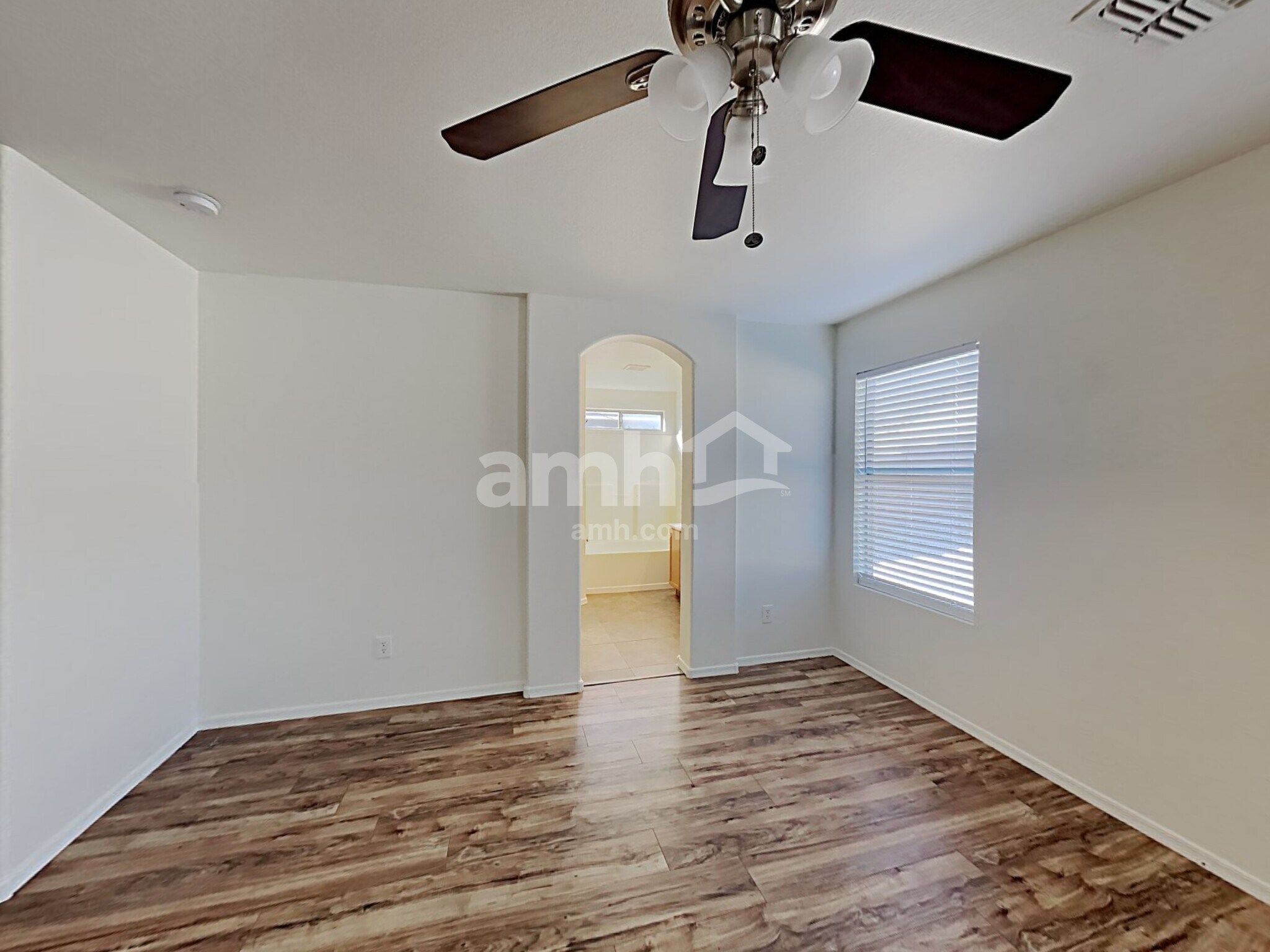 Building Photo - 16200 W Mauna Loa Ln