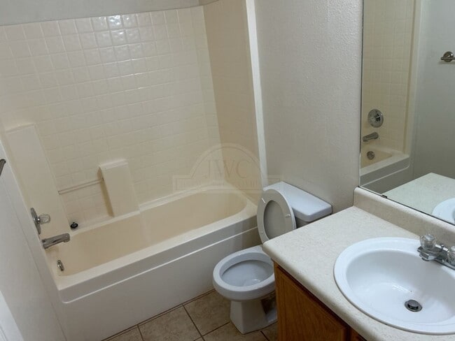 Building Photo - 5305 Morning Glen Ln