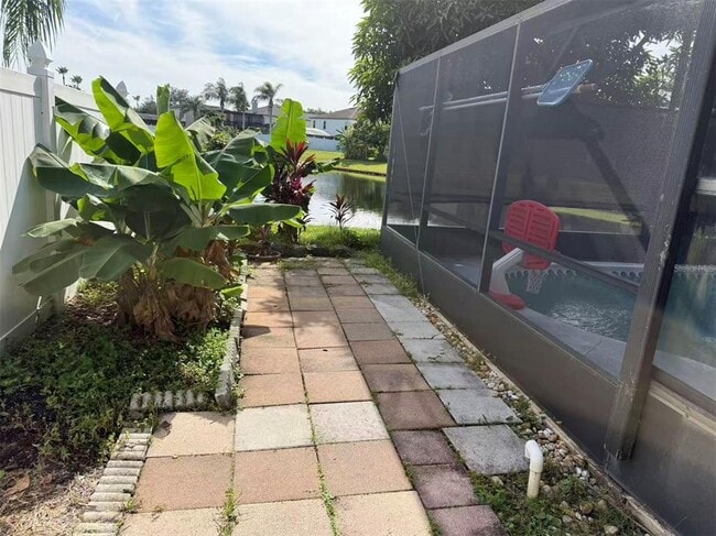 Building Photo - 1231 Seneca Falls Dr