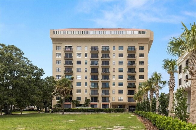 Primary Photo - 2109 Bayshore Blvd