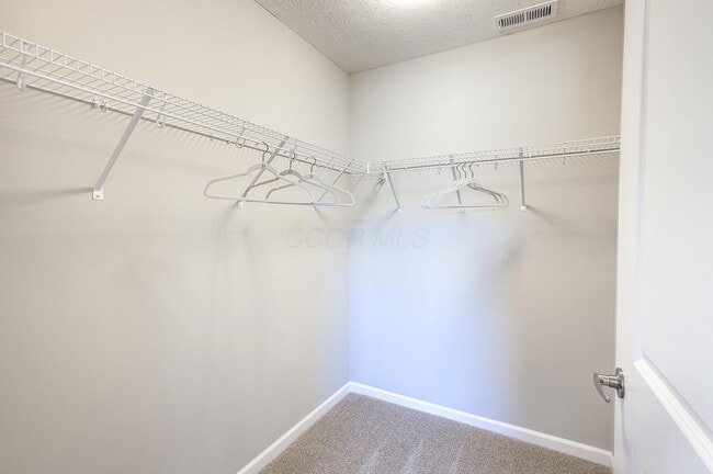 Building Photo - 25 Glade Lp