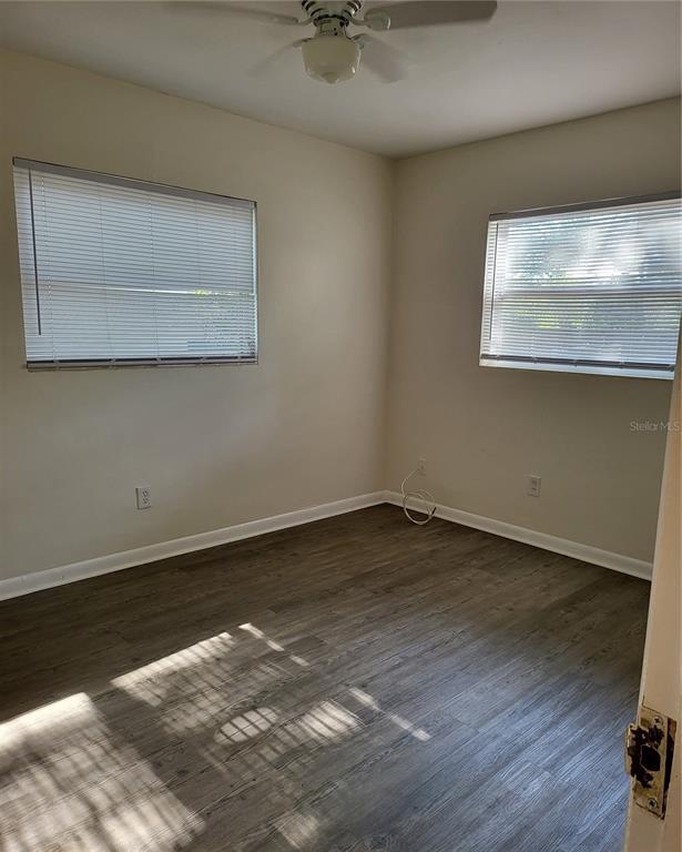 Building Photo - 303 N Mars Ave