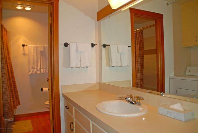 Building Photo - 4455 Berry Dr
