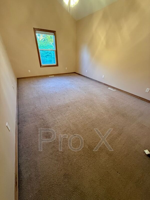 Building Photo - 1035 Prospect Ave