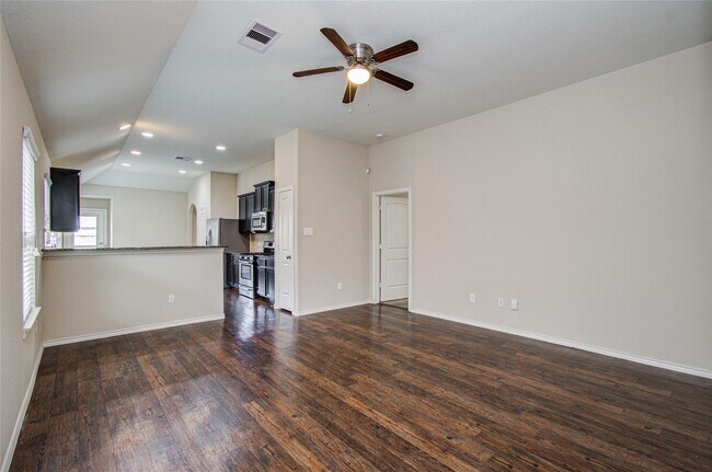 Building Photo - 1418 Spencer Glen Ln