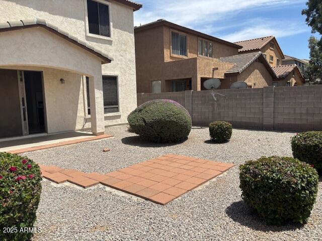 Building Photo - 4230 S Mariposa Dr